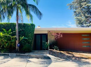 9364 Lloydcrest Dr, Beverly Hills, CA 90210