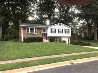 1705 Burning Tree Dr, Vienna, VA 22182