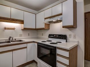 3133 Hidden Pl #3, Eau Claire, WI 54701