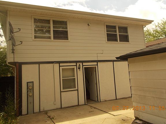3rd image of 16784 Hillside Pl