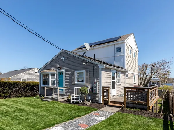 16 Thomas Ave, Plymouth, MA 02360