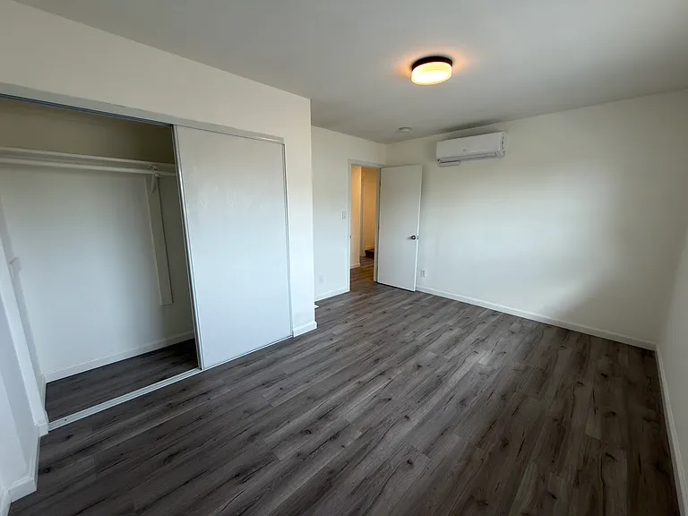 1110 Mira Mar Ave — Photo 29