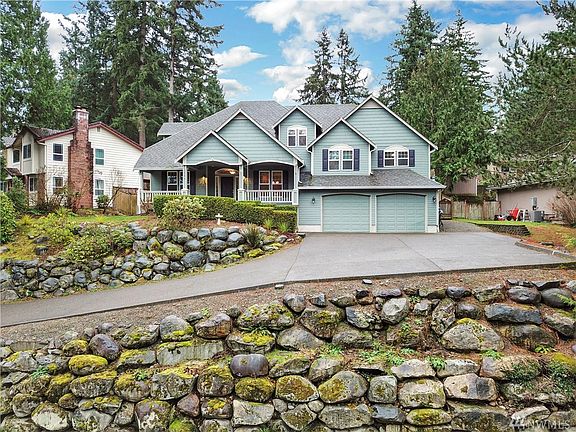 2nd image of 2308 33rd Ave SE