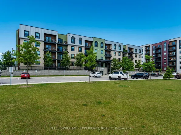 6 Spice Way #410, Barrie, ON L9J 0J9