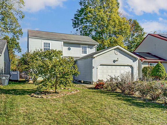 3rd image of 4714 Harbinger Cir E