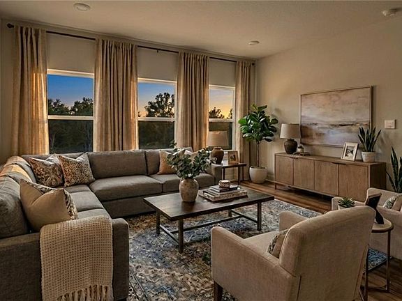 7th image of this home
