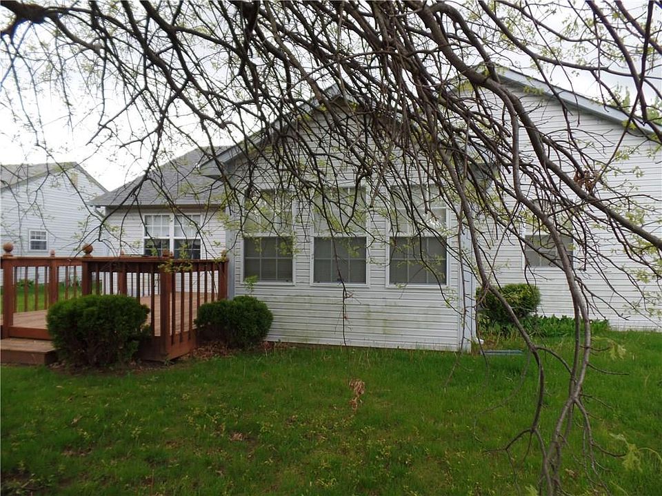 2nd image of 10158 Park Ridge Dr