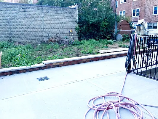 Rented by NY Space Finders Inc. | media 18