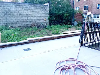 Rented by NY Space Finders Inc.