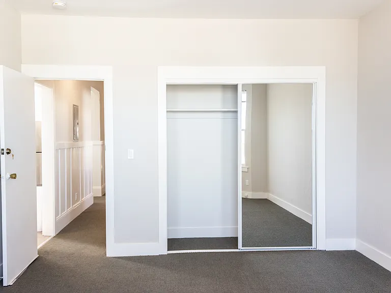 653 Minna St #A — Photo 10