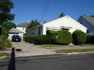 30 Madison St, Pawtucket, RI 02861