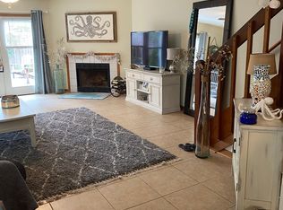 215 Oak St, Neptune Beach, FL 32266