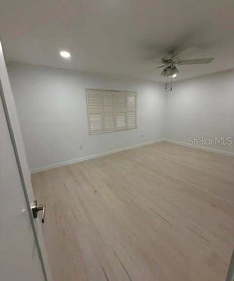 605 Lotus Ln — Photo 10