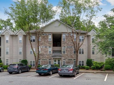 3005 Greystone Pt APT E, Greensboro, NC, 27410