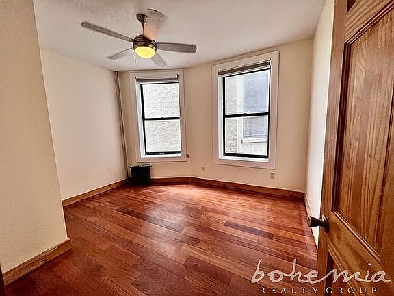 5th image of 607 Lenox Ave #72D