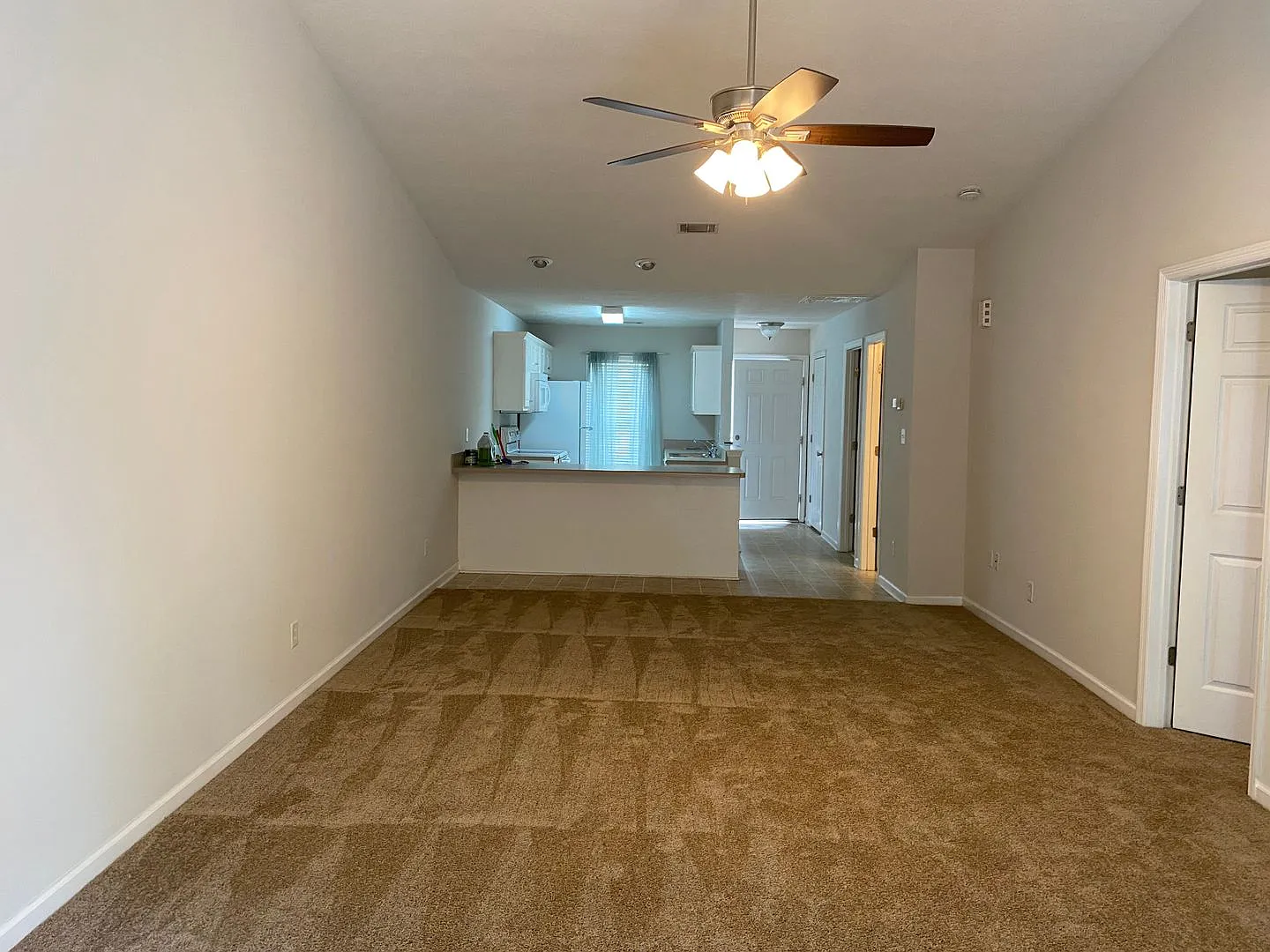 Wheeler Lake Townhome in West Augusta — Photo 4