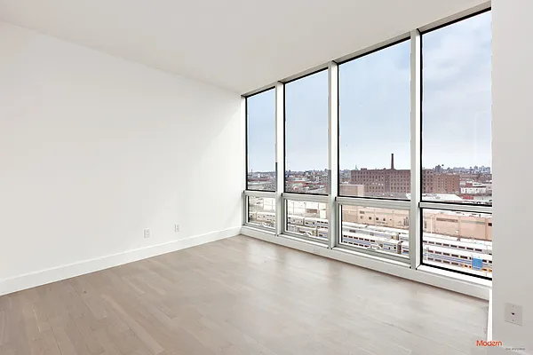 Sold by Modern Spaces | media 13