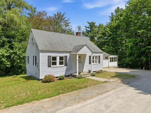 572 Massachusetts Ave, Lunenburg, MA 01462