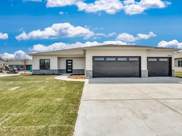 5483 N Briskbay Ct, Maize, KS 67101