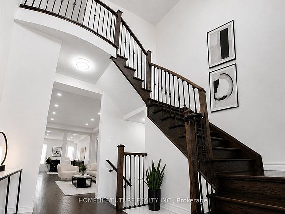 4th image of 80 Henry Bauer Ave