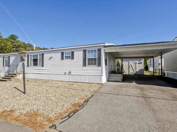 30 Festival Cir, Chicopee, MA 01020
