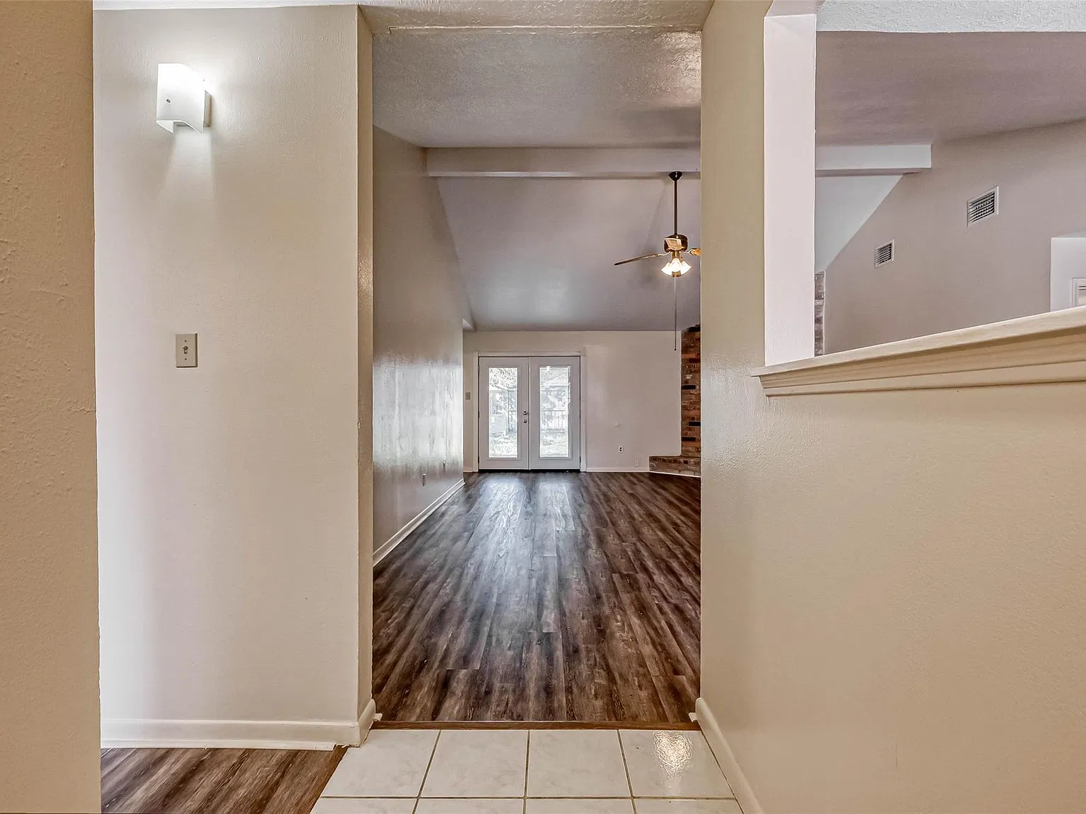 3 bed, 2.0 bath, 1529 sqft, $2,250 — Photo 3