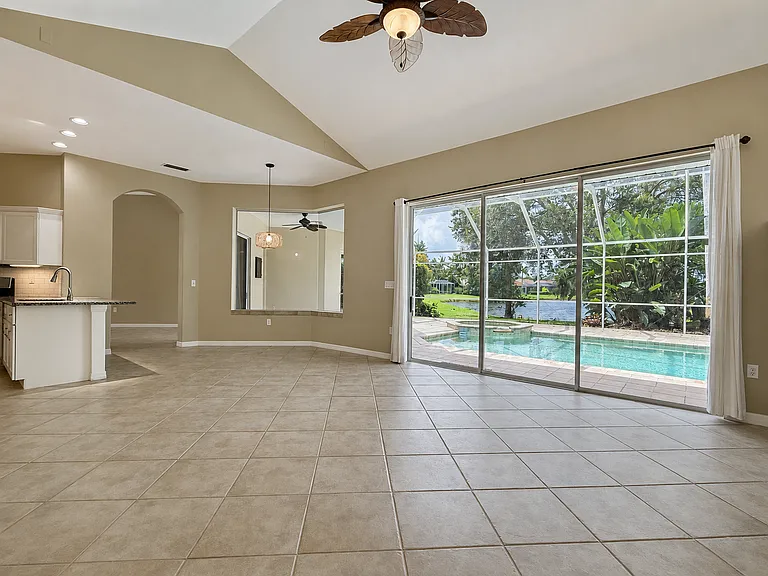 4625 Sweetmeadow Cir — Photo 7