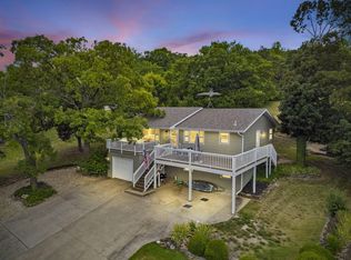 203 N Maple St, Blue Eye, MO 65611