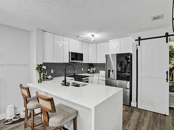 4th image of 5361 SW 125th Ave