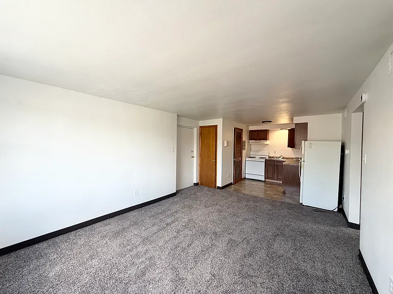 36 S Harrison Ave #37 — Photo 1