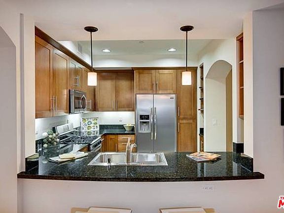 5th image of 11771 Montana Ave APT 406