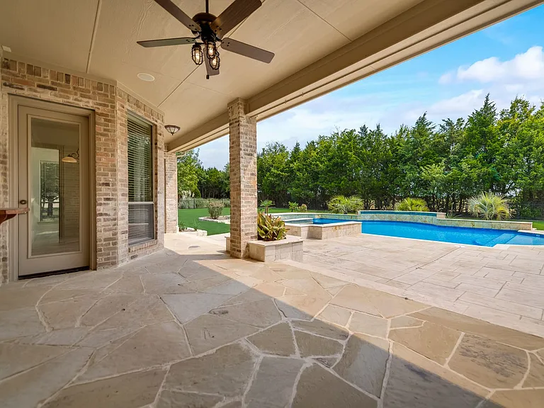 30 Kingsbury Trl — Photo 31