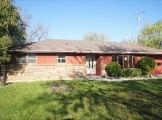 1810 Daisy St, Aurora, IL 60505