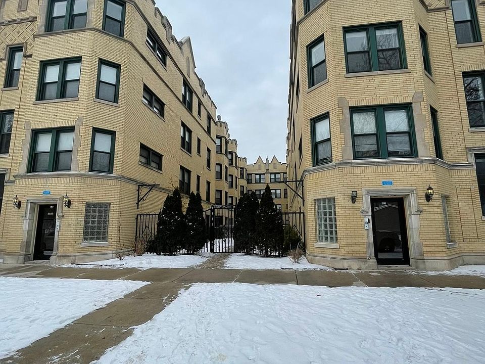 1st image of 6611 S Kenwood Ave #210