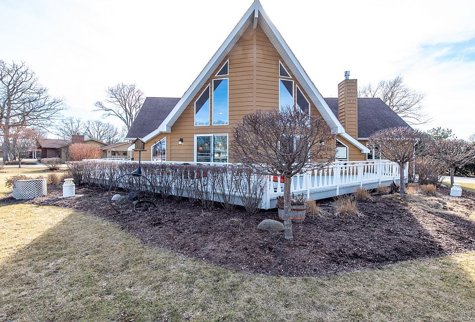 1st image of 43388 N Oakcrest Ln