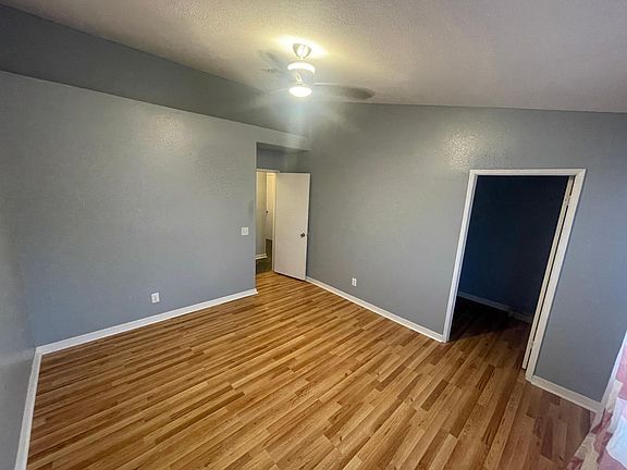 2nd image of 7905 Lago Vista Ln Unit 202