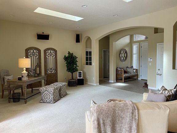 5th image of 3474 Cabrito Dr