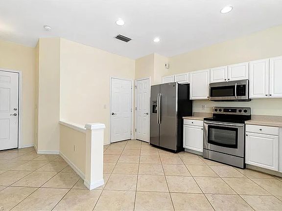 5th image of 15734 Marcello Cir