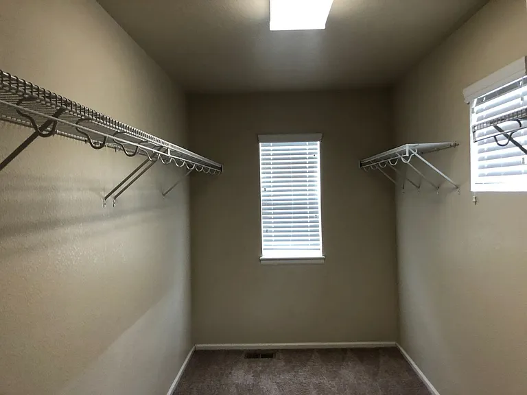 3809 Eclipse Ln — Photo 10
