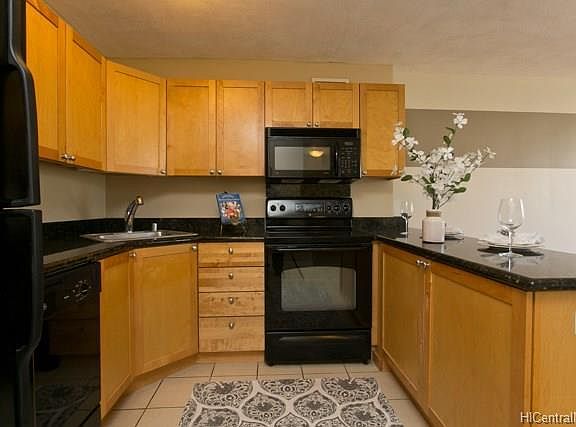 5th image of 430 Kaiolu St APT 902