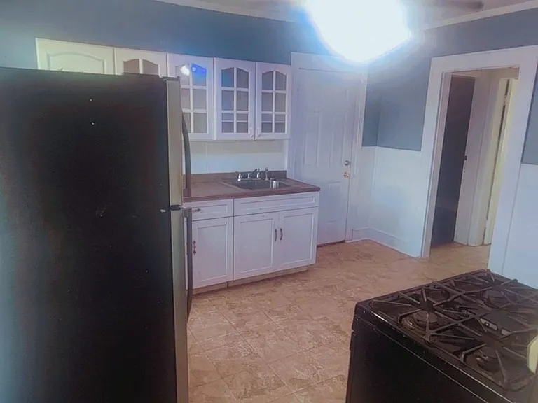 764 Ellsworth St #3 — Photo 8