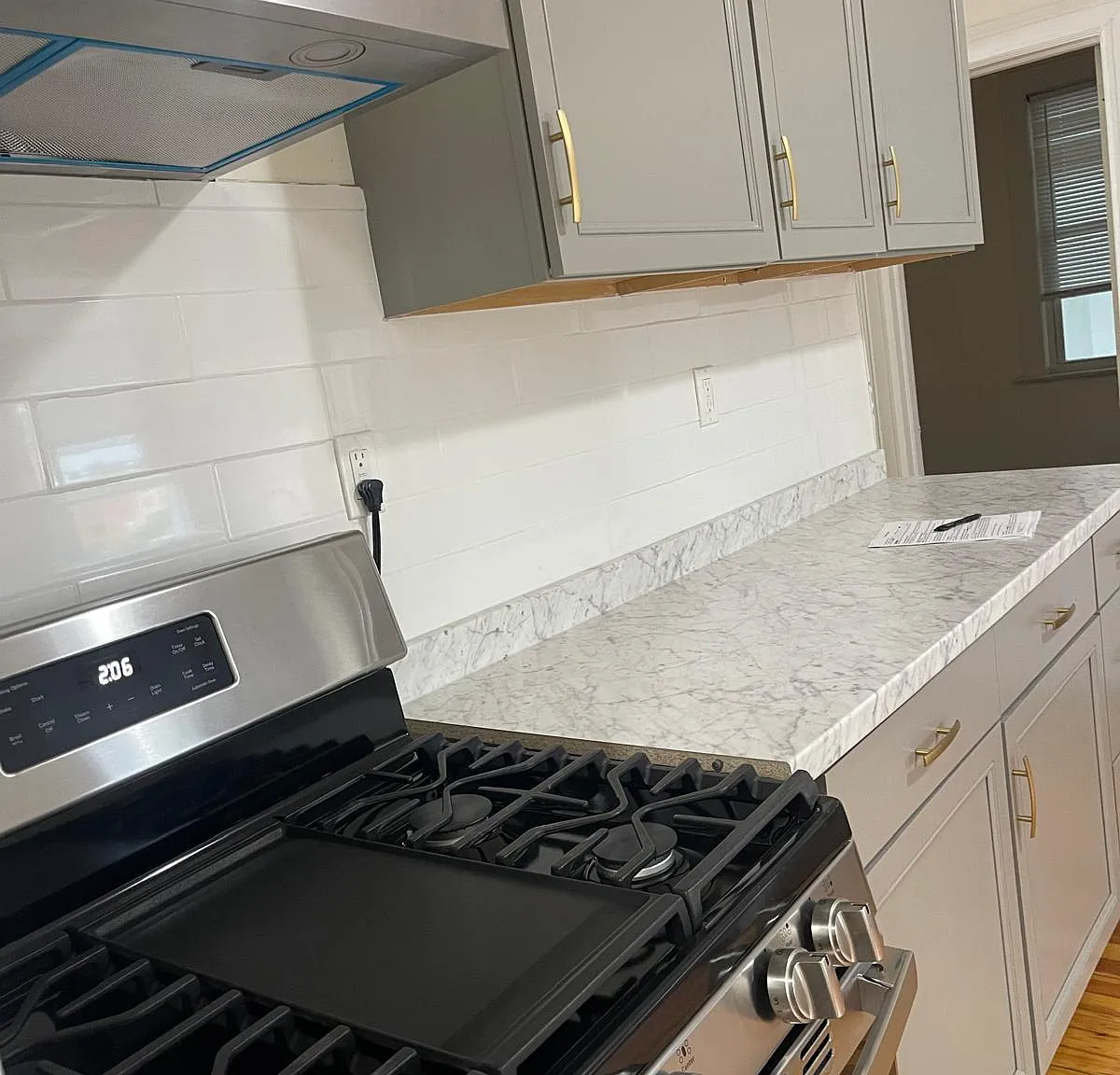 3 bed, $1,700 — Photo 2