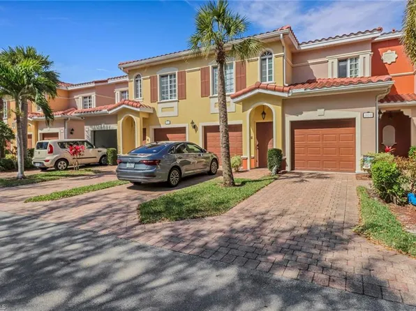 20221 Estero Gardens CIR #104, ESTERO, FL 33928