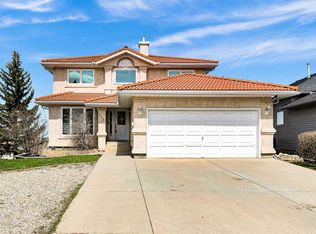 215 Edgevalley Mews S, Calgary, AB T3A 5E5