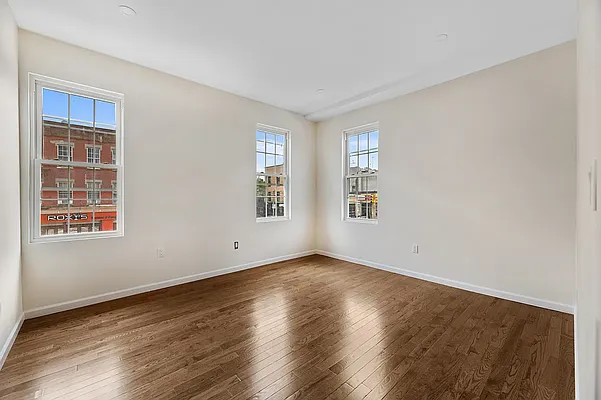 Rented by REAL New York | media 1