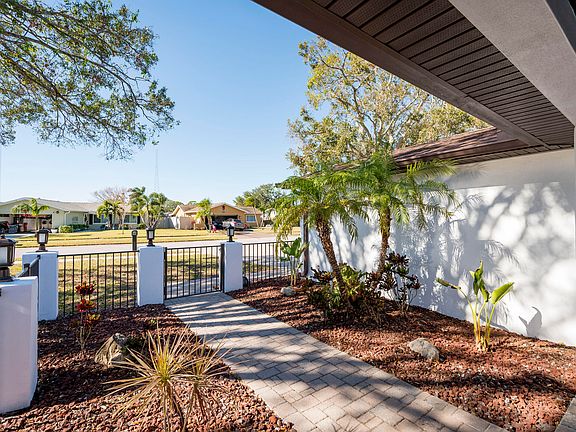 4th image of 8443 Denise Drive