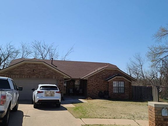 2nd image of 12915 Carter Ct