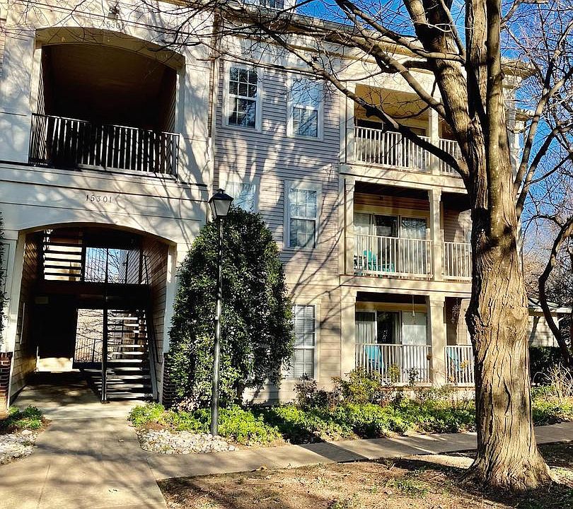 1st image of 15301 Diamond Cove Ter #8-O
