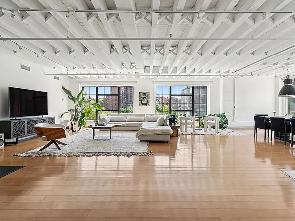 28 Laight St APT 3B, New York, NY 10013