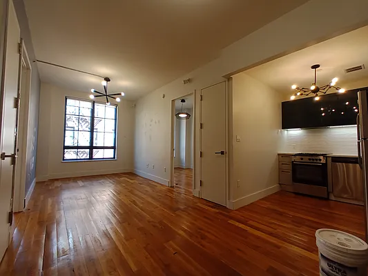 Rented by City Vista Inc | media 26